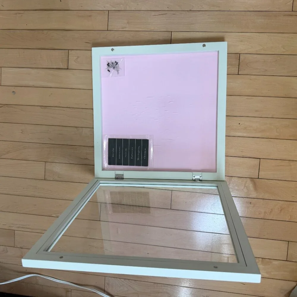 POTTERY BARN KIDS Gallery Shadow Box Picture Frame 15 x 15 White w/ Pink New